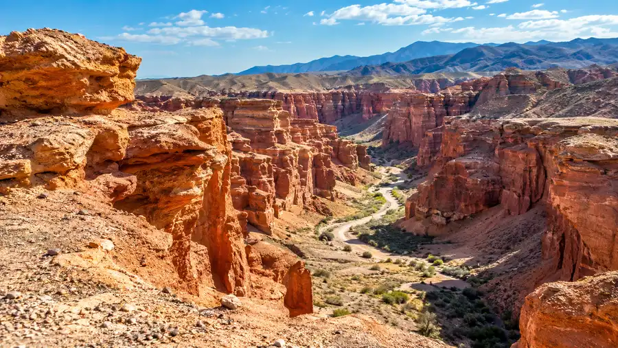 How to Get to Charyn Canyon from Almaty: Distance, Bus & Driving Guide