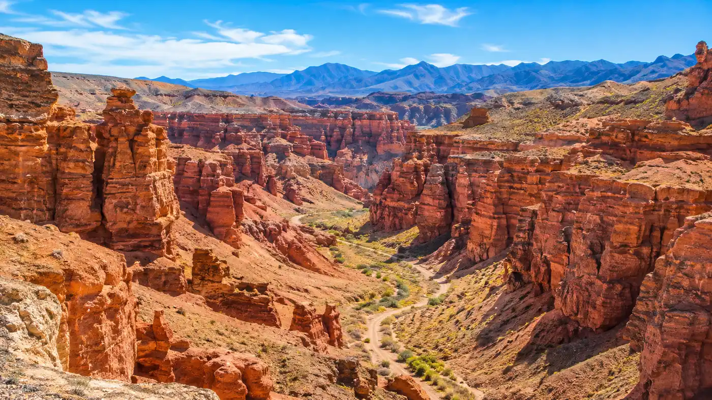 Charyn Canyon Facts, Geology and Wildlife